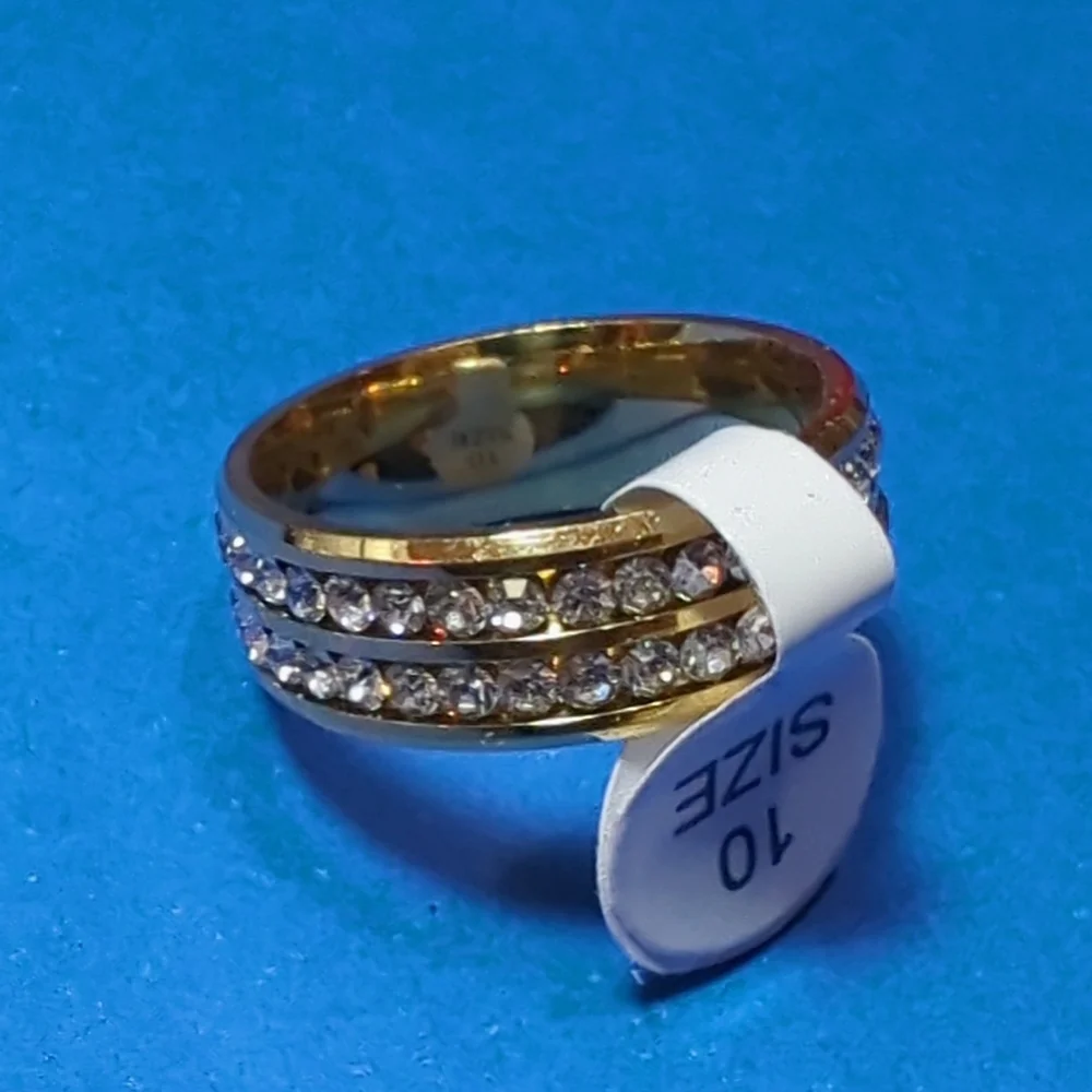Sleek Stylish Brilliant Stainless Steel Rhinestone Promise Band/Ring Unisex Sz10